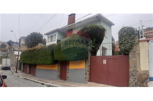 Na predaj-Rohový dom-Rosendo G.  - Salgueiro  - Sopocachi  -  La Paz, Murillo, La Paz-120022048-97