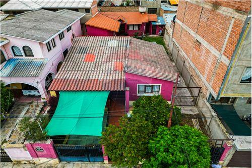 For Sale-House-Calle Francisco Quevedo y Calle J. W. Goethe,  - Temporal  -  Cochabamba, Cercado(Cb), Cochabamba-125004091-12