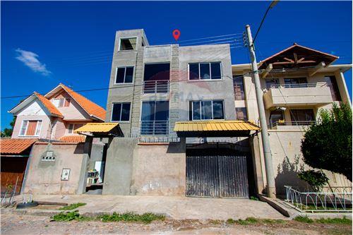 For Sale-House with Commercial Space-Condebamba  -  Cochabamba, Cercado(Cb), Cochabamba-120020058-43