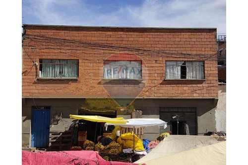 Na predaj-Rohový dom-Central Villa Dolores  -  El Alto, Murillo, La Paz-120059042-4