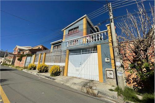 For Sale-House-Calle 38 No. 3 Z/ Cota Cota  - Calle 38, pasaje C, Cota Cota  - Chasquipampa  -  La Paz, Murillo, La Paz-120066035-5