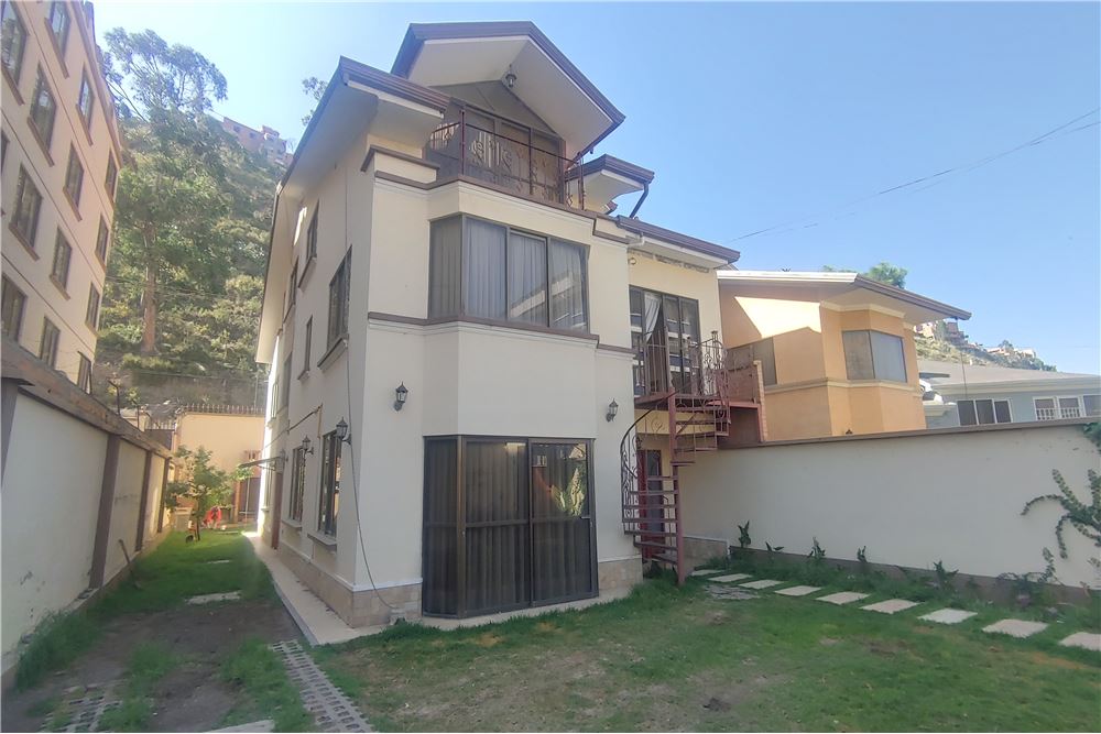 Residential Cornerhouse La Paz, Murillo, La Paz BO 12009500914