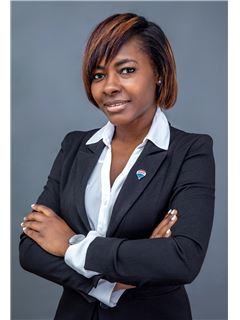 Luzia Pedro - RE/MAX Luanda 