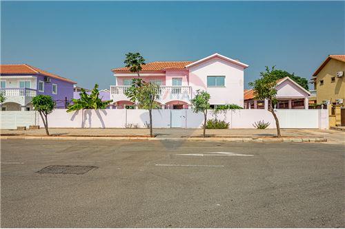 For Sale-House-Camama, Luanda-126100150-6