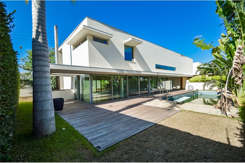 Moradia Venda Talatona, Angola 126100010192 , RE/MAX Public