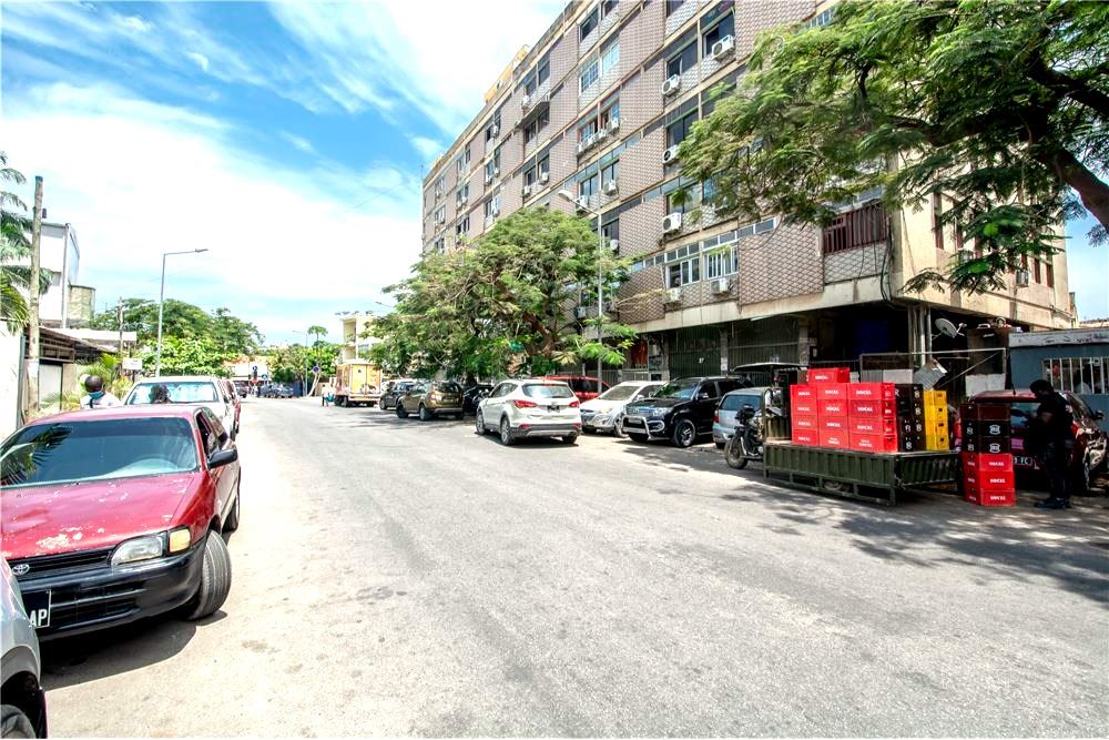Apartamento Venda Ingombotas, Angola 12610010335 , RE/MAX