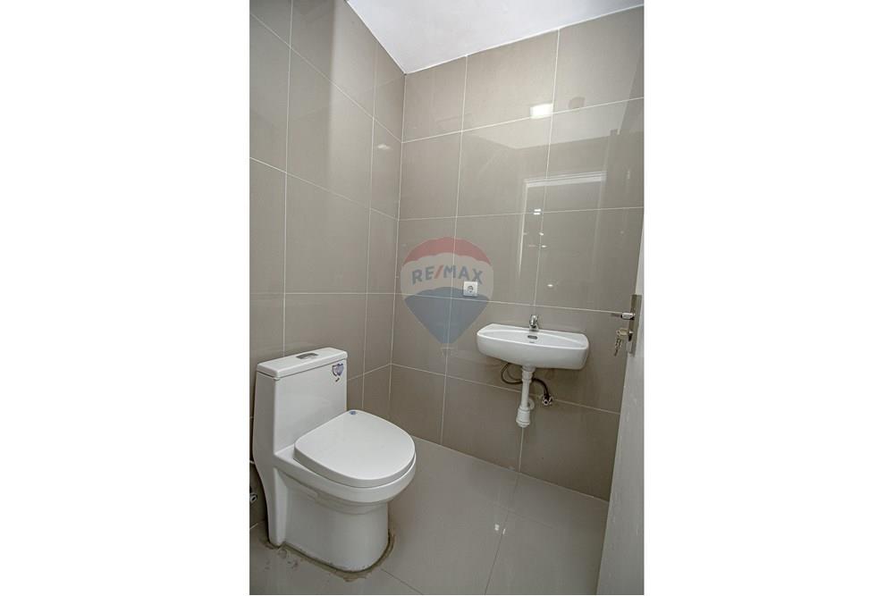 Commercieel - Laden/Einzelhandel - Talatona, Angola - AO - DSC_1274.jpg - 126100182-6