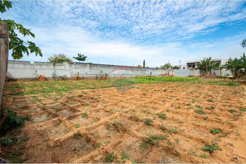 Residential - Land - Kilamba Kiaxi, Angola - AO - DSC_1598.jpg - 126100018-302