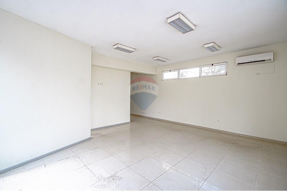 Commercial - Investment - Talatona, Angola - AO - DSC_9350.jpg - 126100195-8