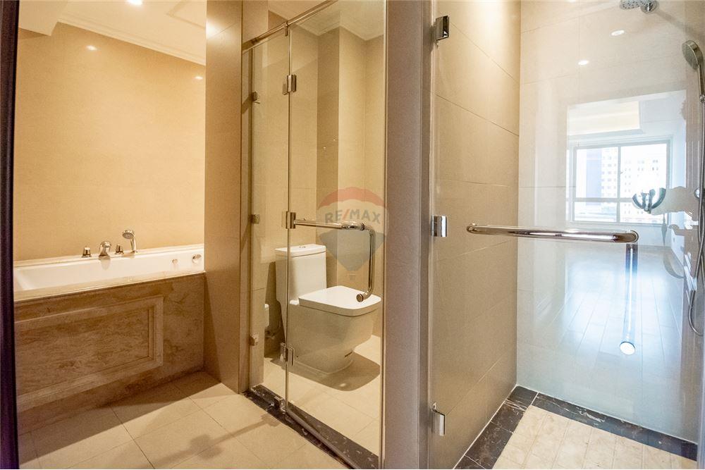 Residencial - Piso - Ingombotas, Angola - AO - 17 - 126100049-186