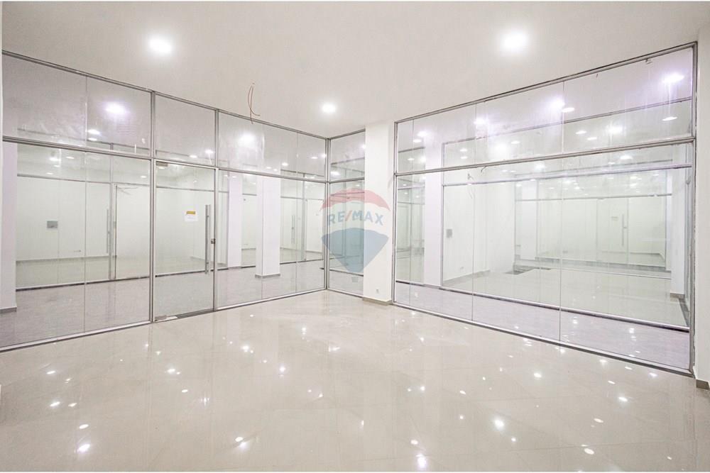 Commercial - Commercial/Retail - Talatona, Angola - AO - DSC_6710.jpg - 126100187-7