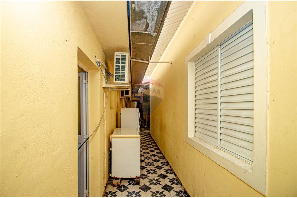 Residencial - Casa - Viana, Angola - AO - 9 - 126100097-49