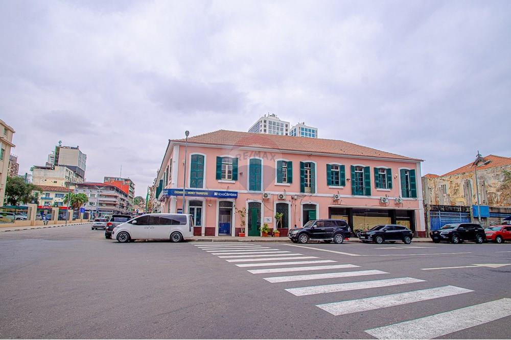 Commercieel - Laden/Einzelhandel - Ingombotas, Angola - AO - DSC_9316.jpg - 126100018-276