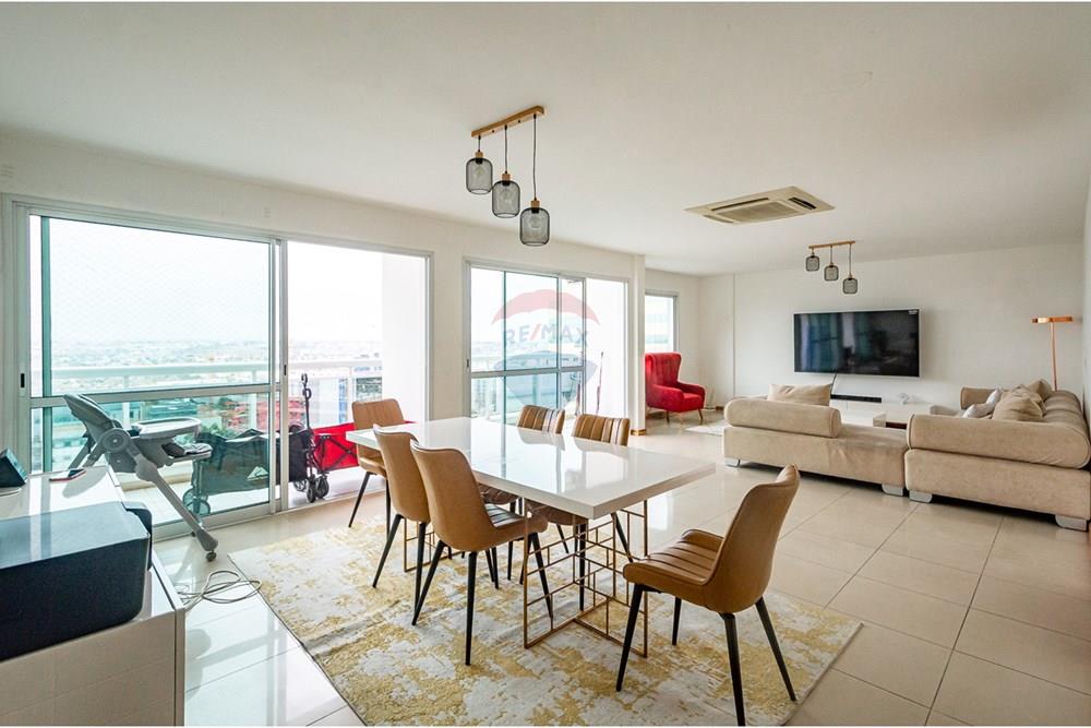 Residential - Condo/Apartment - Talatona, Angola - AO - DSC_0117.jpg - 126100095-97