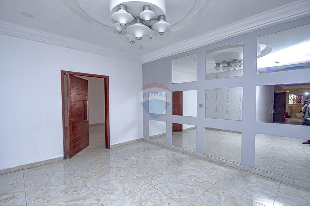 Wohnung - Duplexwohnung - Viana, Angola - AO - DSC_1302.jpg - 126100181-3