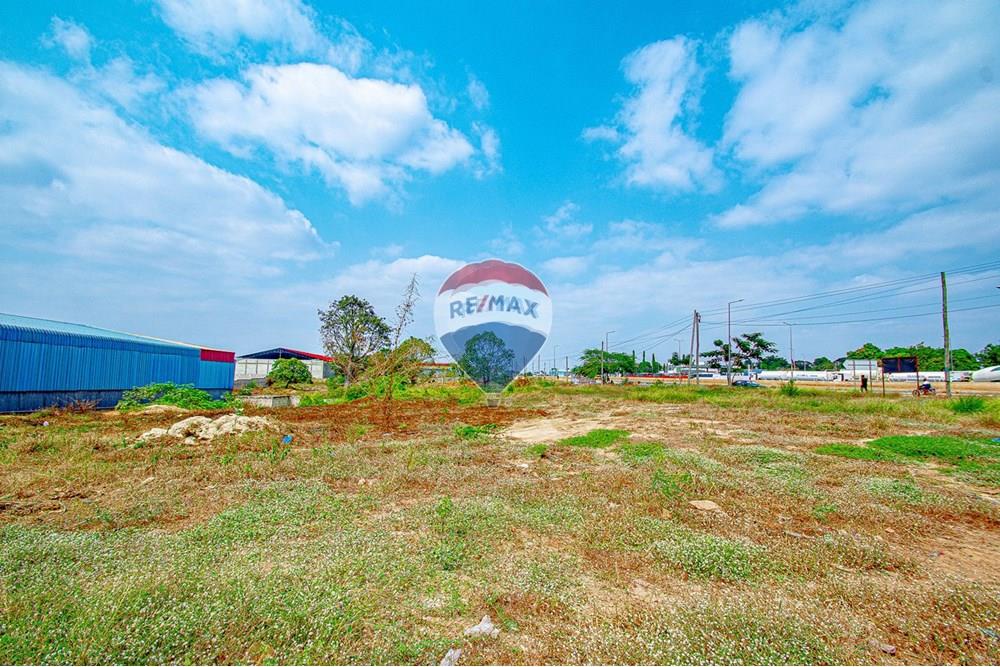 Commercio - Terreno - Viana, Angola - AO - 464cb51d-3c14-410c-bf85-90a39da1606c.jpeg - 126100197-3