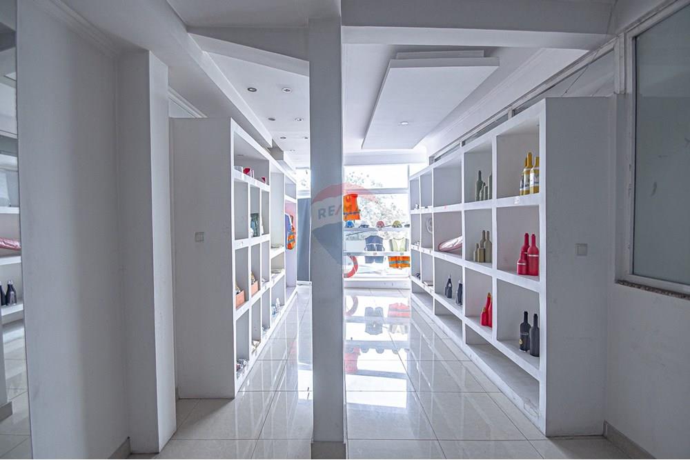 Commercieel - Investering - Talatona, Angola - AO - DSC_9650.jpg - 126100168-11