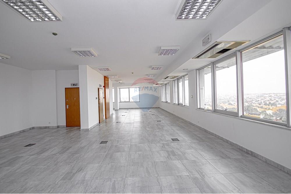 Commercial - Office - Talatona, Angola - AO - DSC_1095.jpg - 126100192-6