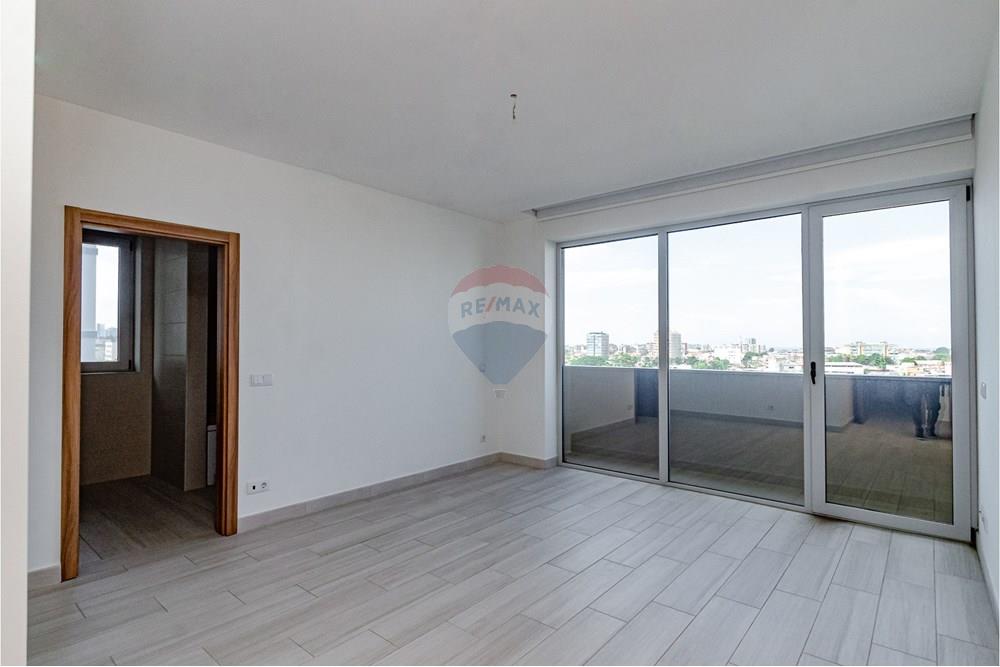 Wohnung - Wohnung - Rangel, Angola - AO - DSC_9710.jpg - 126100110-90