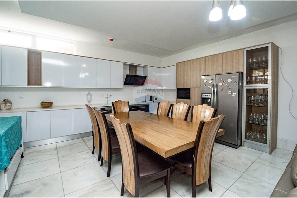 Résidentiel - Bien d’exploitation - Kilamba Kiaxi, Angola - AO - DSC_4350.jpg - 126100091-47