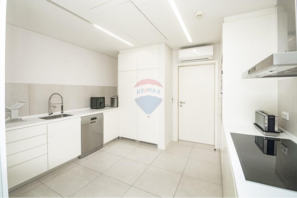 Wohnung - Wohnung - Ingombotas, Angola - AO - TVD_2429.jpg - 126100096-169