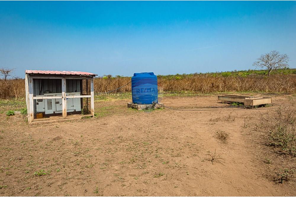 Comercial - Inversión - Cacuso, Angola - AO - DSC_9323.jpg - 126100134-21