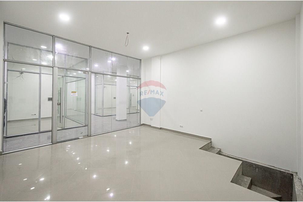 Commercial - Commercial/Retail - Talatona, Angola - AO - DSC_6693.jpg - 126100187-7