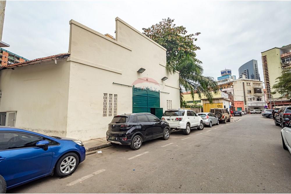 Commercieel - Magazijn - Ingombotas, Angola - AO - DSC_9390.jpg - 126100018-282