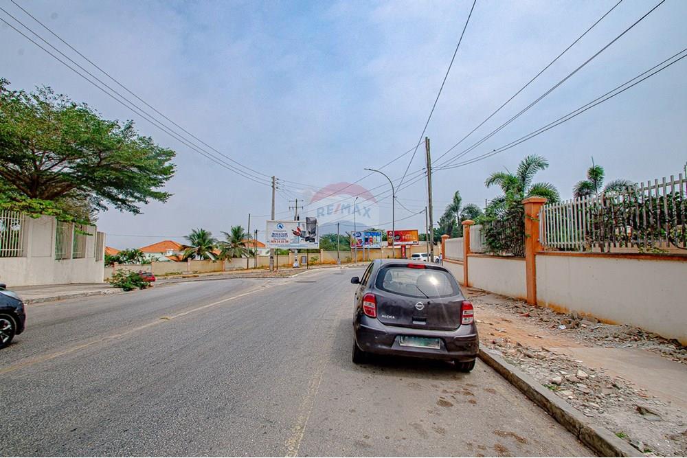 Commercial - Office - Talatona, Angola - AO - DSC_1135.jpg - 126100192-6