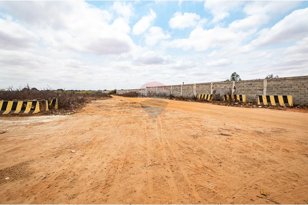 Comercial - Inversión - Viana, Angola - AO - DSC_1484.jpg - 126100201-8
