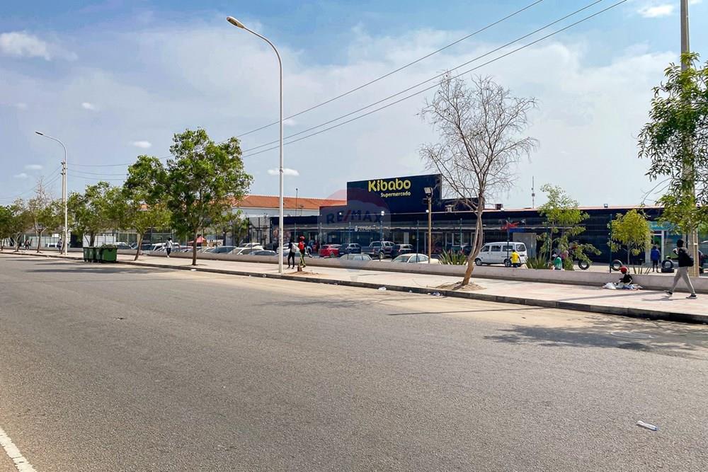 Surface commerciale - Investissement - Kilamba Kiaxi, Angola - AO - IMG_1736.jpg - 126100192-18