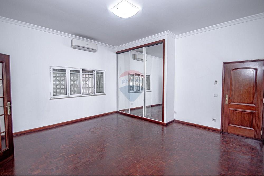 Prédio Habitacional - Casa - Miramar, Angola - AO - DSC_0825.jpg - 126100018-281