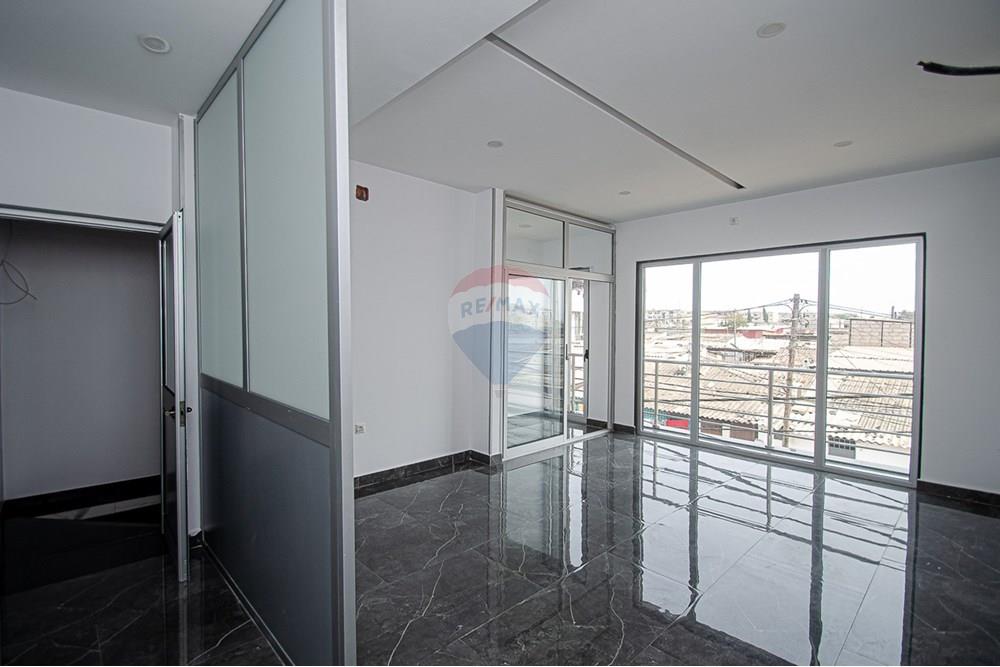 Comercial - Oficina - Rangel, Angola - AO - DSC_5025.jpg - 126100176-9