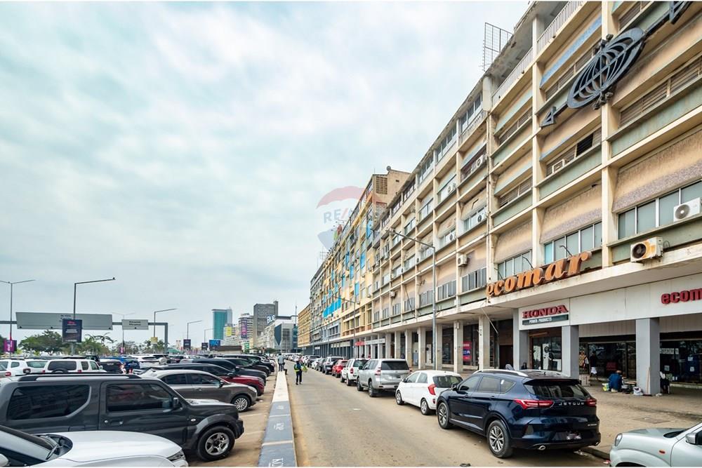 Commercieel - Investering - Ingombotas, Angola - AO - DSC_7008.jpg - 126100095-94