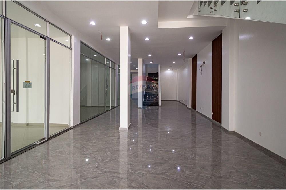 Commercial - Commercial/Retail - Talatona, Angola - AO - DSC_6681.jpg - 126100187-7