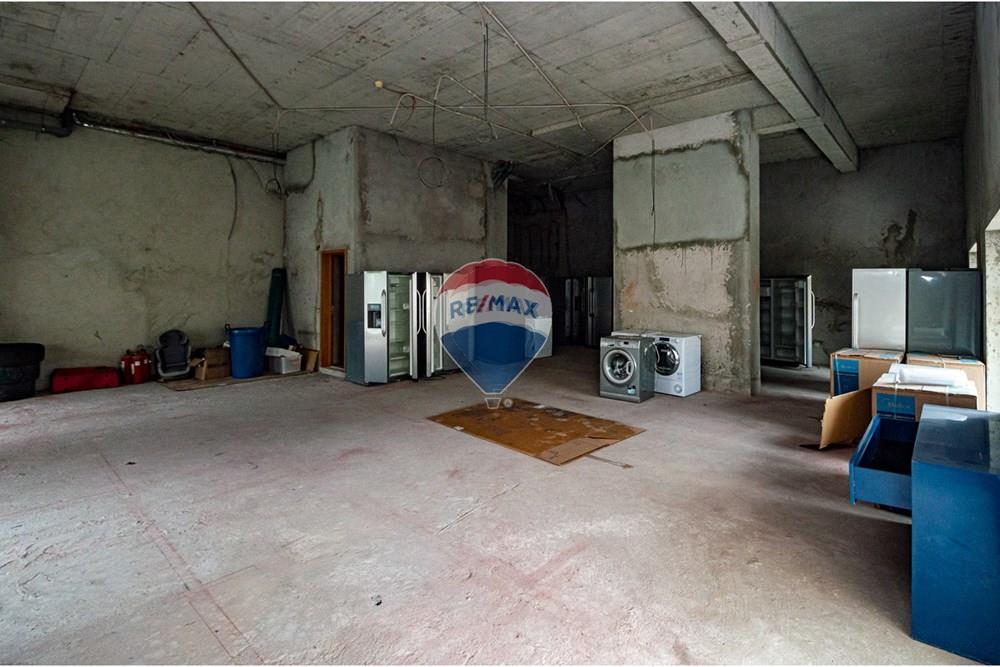 Surface commerciale - Bureau - Ingombotas, Angola - AO - DSC_4244.jpg - 126100091-48