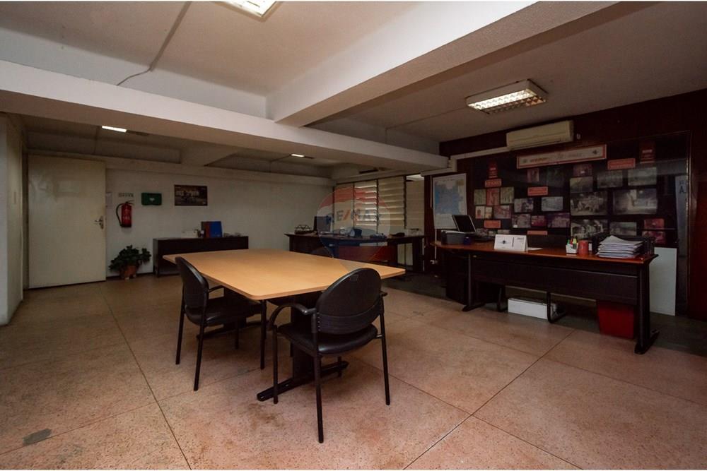 Commercieel - Investering - Ingombotas, Angola - AO - DSC_7014.jpg - 126100095-94