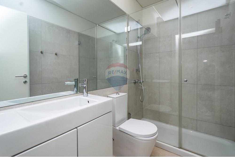 Prédio Habitacional - Apartamento - Ingombotas, Angola - AO - DSC_0011.jpg - 126100096-171