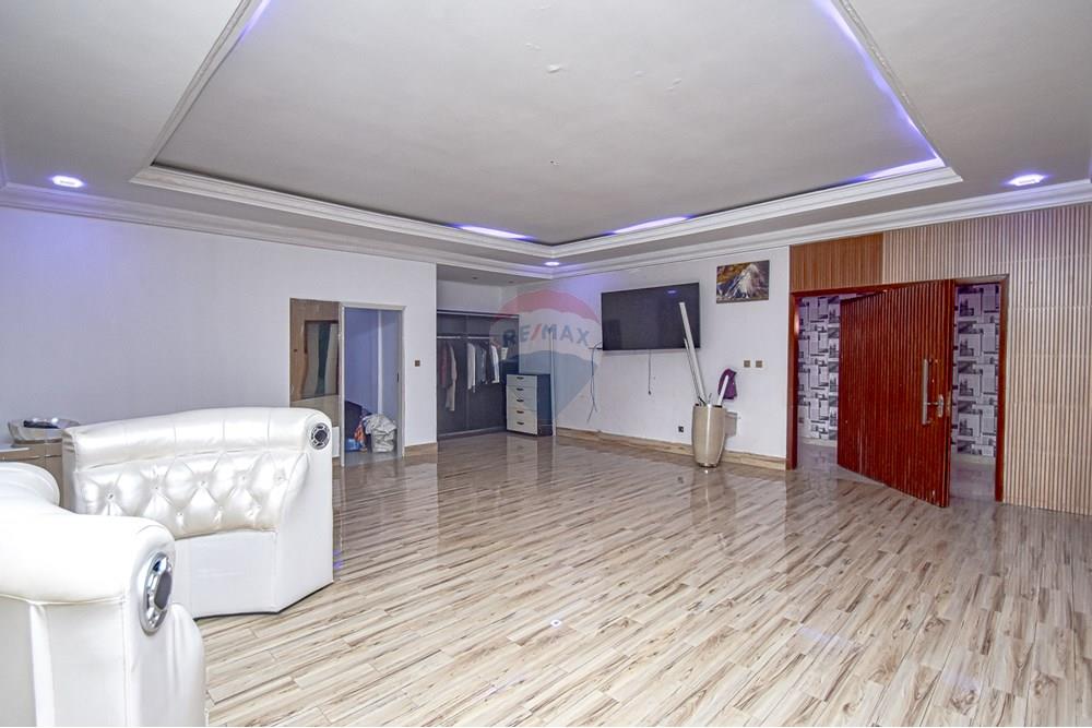 Wohnung - Duplexwohnung - Viana, Angola - AO - DSC_1280.jpg - 126100181-3