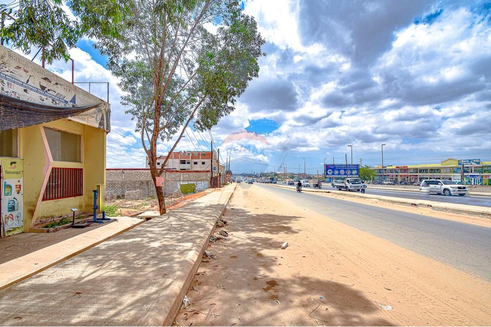 Comercial - Inversión - Belas, Angola - AO - DSC_7490.jpg - 126100185-7
