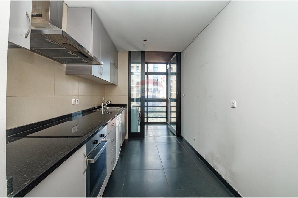 Residencial - Piso - Ingombotas, Angola - AO - DSC_0045.jpg - 126100062-70