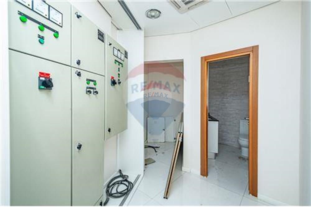 Comercial - Prédio - Ingombotas, Angola - AO - L_ea4990dc3d88415198ec1e9101867210.jpg - 126100084-56