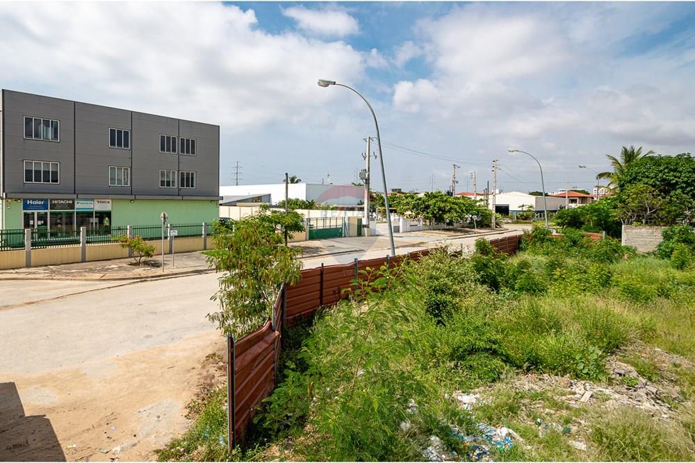 Commercial - Land - Talatona, Angola - AO - DSC_0027.jpg - 126100110-58