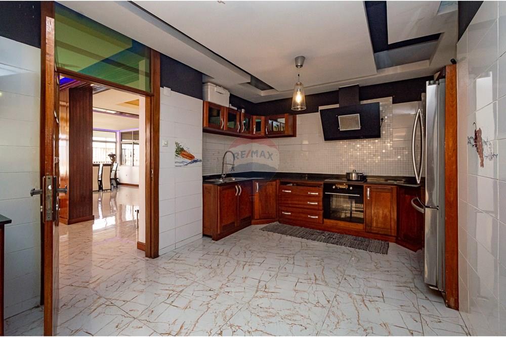 Residencial - Piso - Ingombotas, Angola - AO - DSC_0154.jpg - 126100162-31