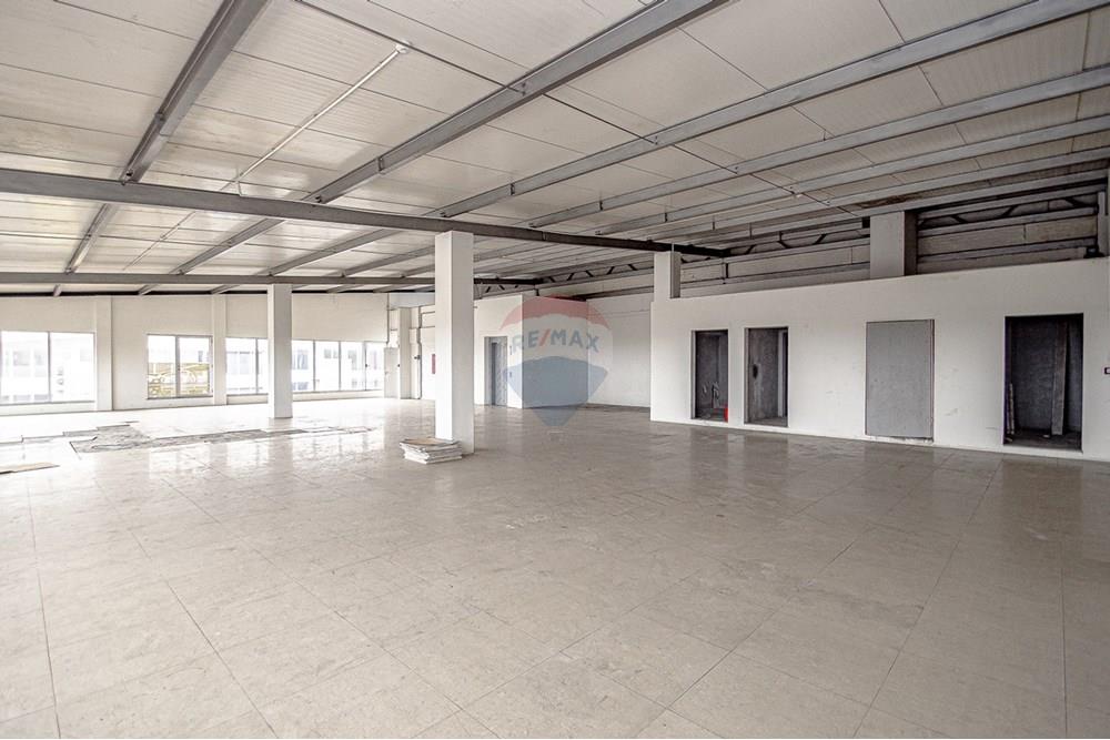 Commercio - Ufficio - Maianga, Angola - AO - DSC_1572.jpg - 126100197-5