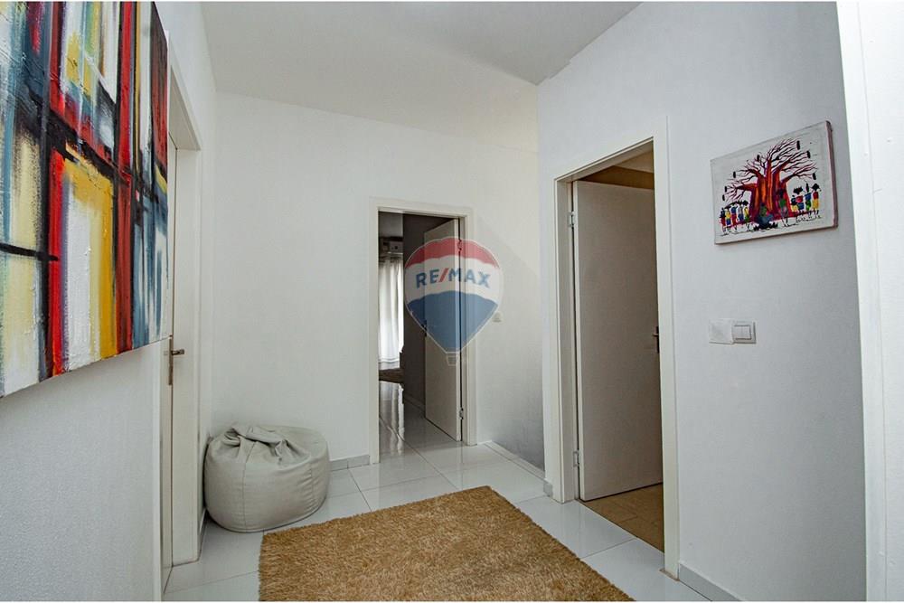 Prédio Habitacional - Casa - Belas, Angola - AO - DSC_0069.jpg - 126100097-51