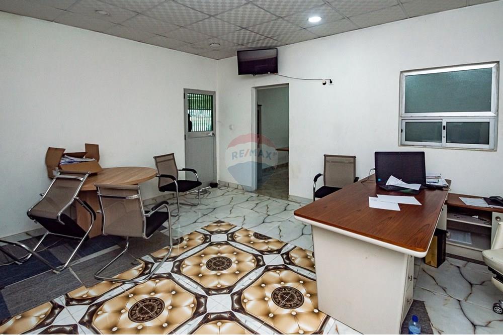 Commercial - Warehouse - Kilamba Kiaxi, Angola - AO - DSC_0110.jpg - 126100154-50