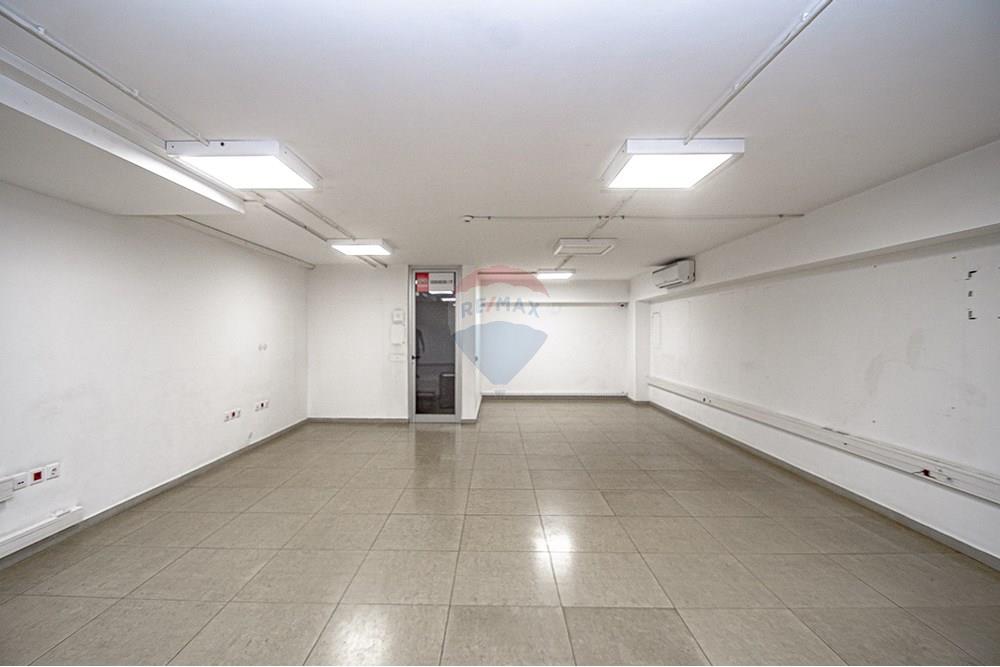 Commercio - Ufficio - Maianga, Angola - AO - DSC_1530.jpg - 126100197-5