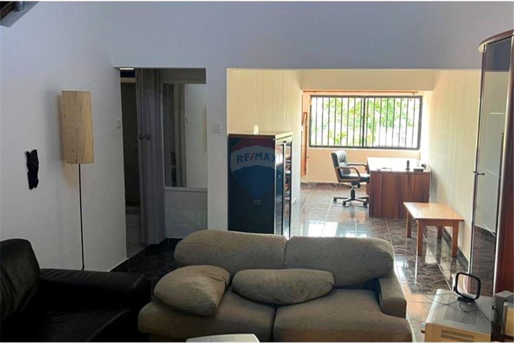 住宅 - 房子 - Ingombotas, 安哥拉 - AO - WhatsApp Image 2025-05-20 at 17.53.06 (1).jpeg - 126100049-177