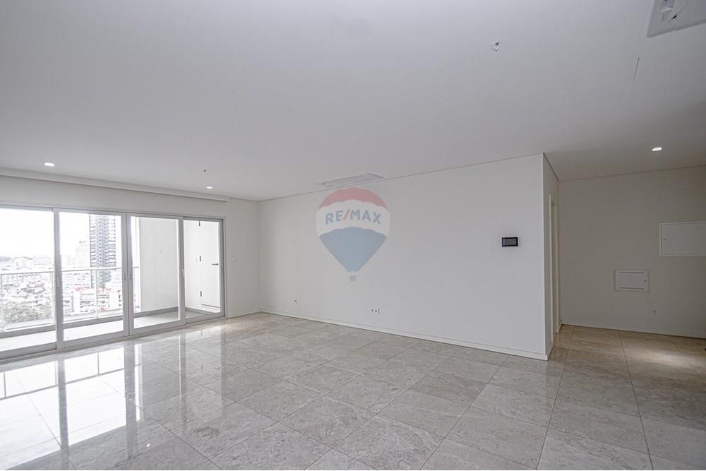 Residential - Condo/Apartment - Luanda, Angola - AO - DSC_9838.jpg - 126100150-46